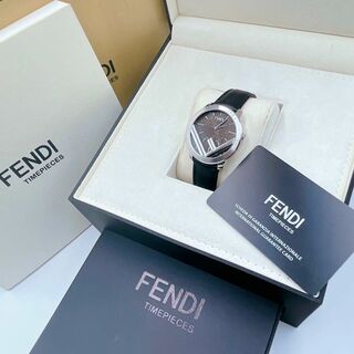 FENDI ラナウェイ 腕時計 クォーツ 7100L 人気モデル 付属品あり