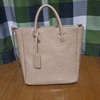 ナチュラルクチュール(natural couture)のクロコ型押しバッグ(ショルダーバッグ)