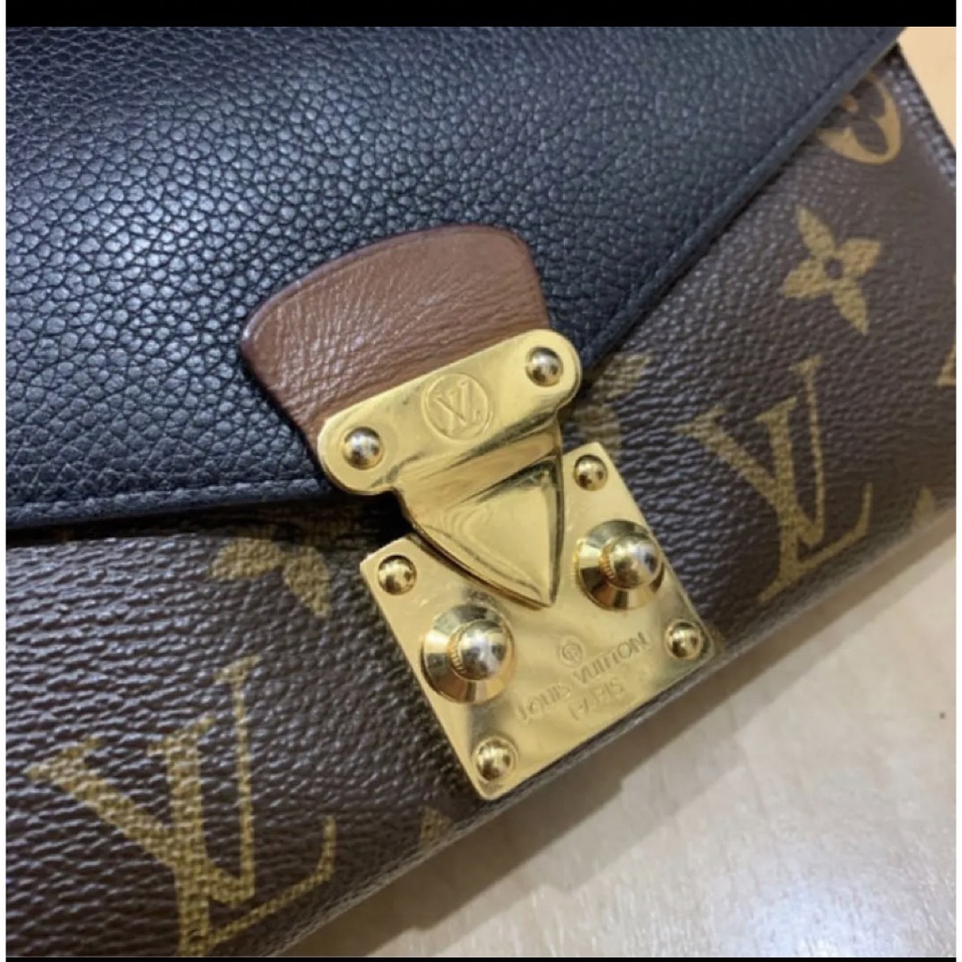 LOUIS VUITTON(ルイヴィトン)のヴィトン モノグラム ポルトフォイユ　パラス　ノワール レディースのファッション小物(財布)の商品写真