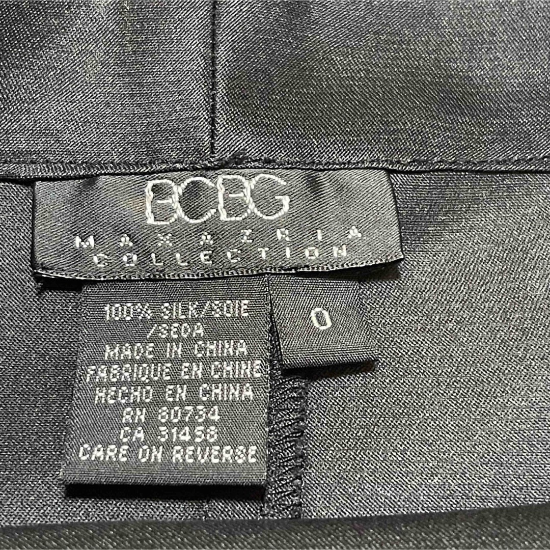 BCBGMAXAZRIA(ビーシービージーマックスアズリア)の極美品　BCBG シルク100% キレイめブラウス　スタンドカラー レディースのトップス(シャツ/ブラウス(長袖/七分))の商品写真