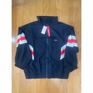 ミルクフェド LIGHTWEIGHT SPORTY HOODED JACKET