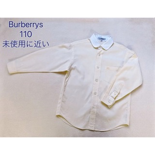 バーバリー(BURBERRY)のBurberrys 白襟付き長袖シャツ  110  未使用に近い(Tシャツ/カットソー)