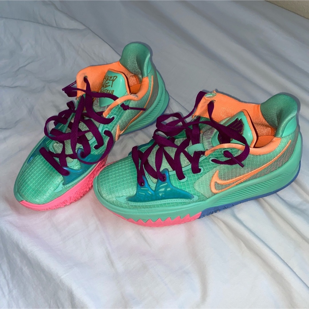 NIKE kyrie low 4   28.5cm