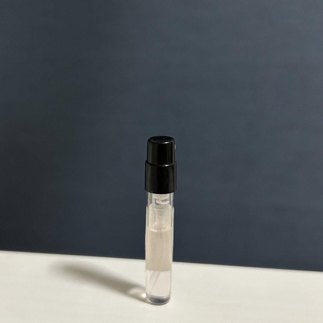 Yves Saint Laurent(イヴサンローラン)のモンパリ　オードトワレ　イヴ・サンローラン　YSL コスメ/美容の香水(香水(女性用))の商品写真