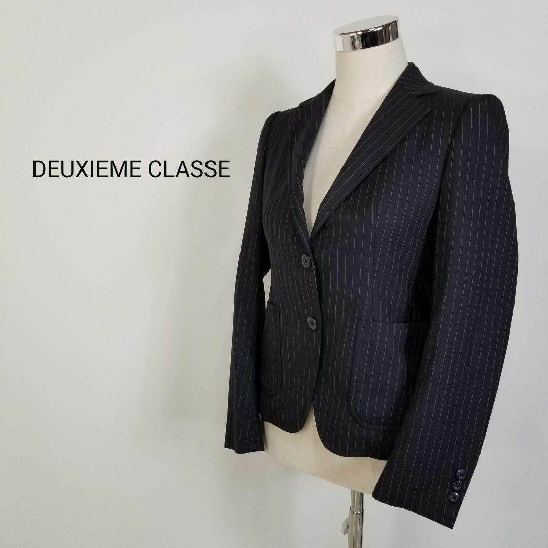 DEUXIEME CLASSE(ドゥーズィエムクラス)のDeuxiemeClasseピンストライプ柄テーラードジャケット36黒白 レディースのジャケット/アウター(テーラードジャケット)の商品写真