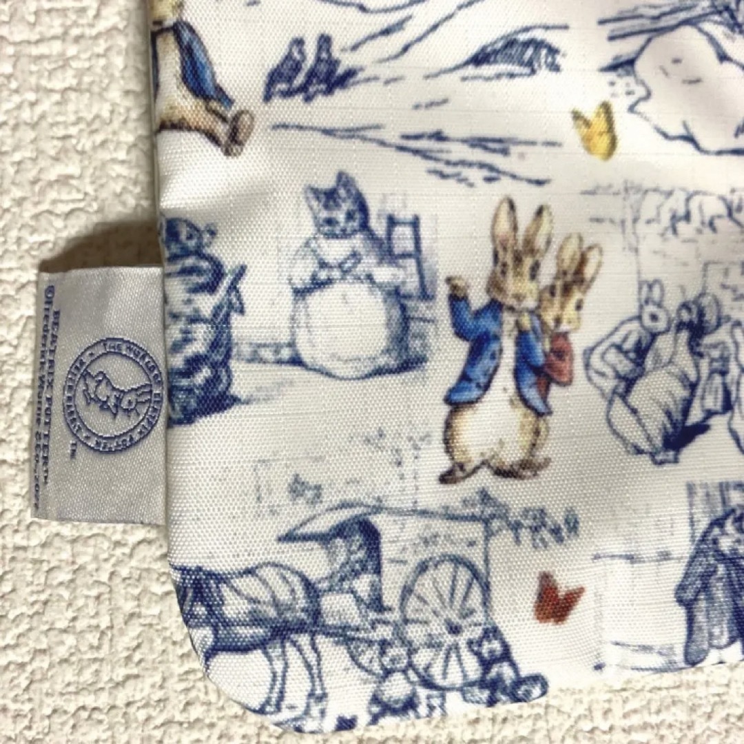 LeSportsac - 新品 レスポ ピーターラビット トートバッグ LeSportsac - 新品 レスポ ピーターラビット トートバッグ