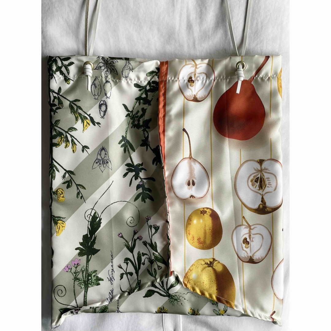 マニプリ/manipuri トートバッグL FLOWER BOOK/APPLE