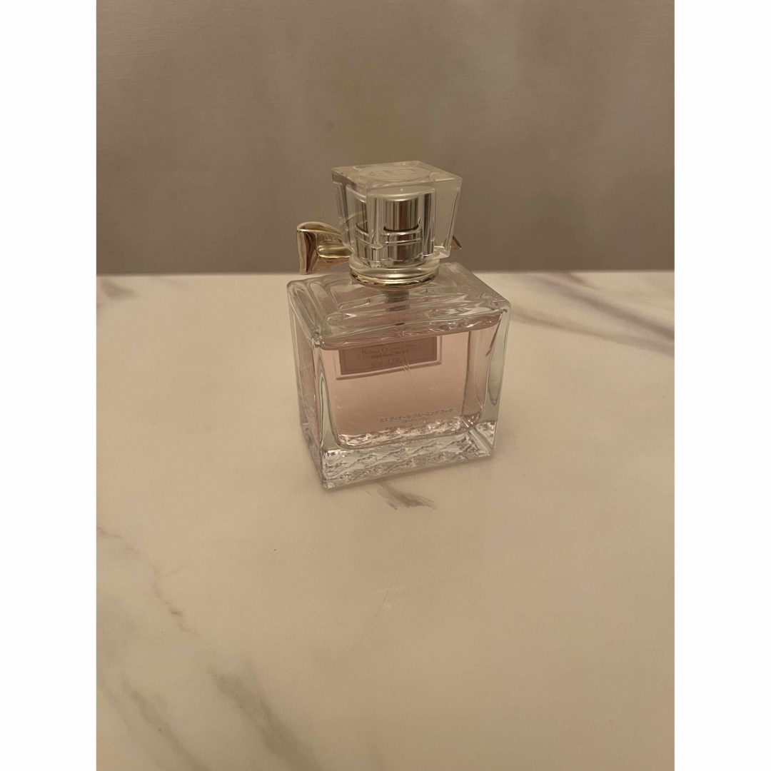 Christian Dior(クリスチャンディオール)のミス ディオール ブルーミング ブーケ オードゥトワレ 50ml コスメ/美容の香水(ユニセックス)の商品写真