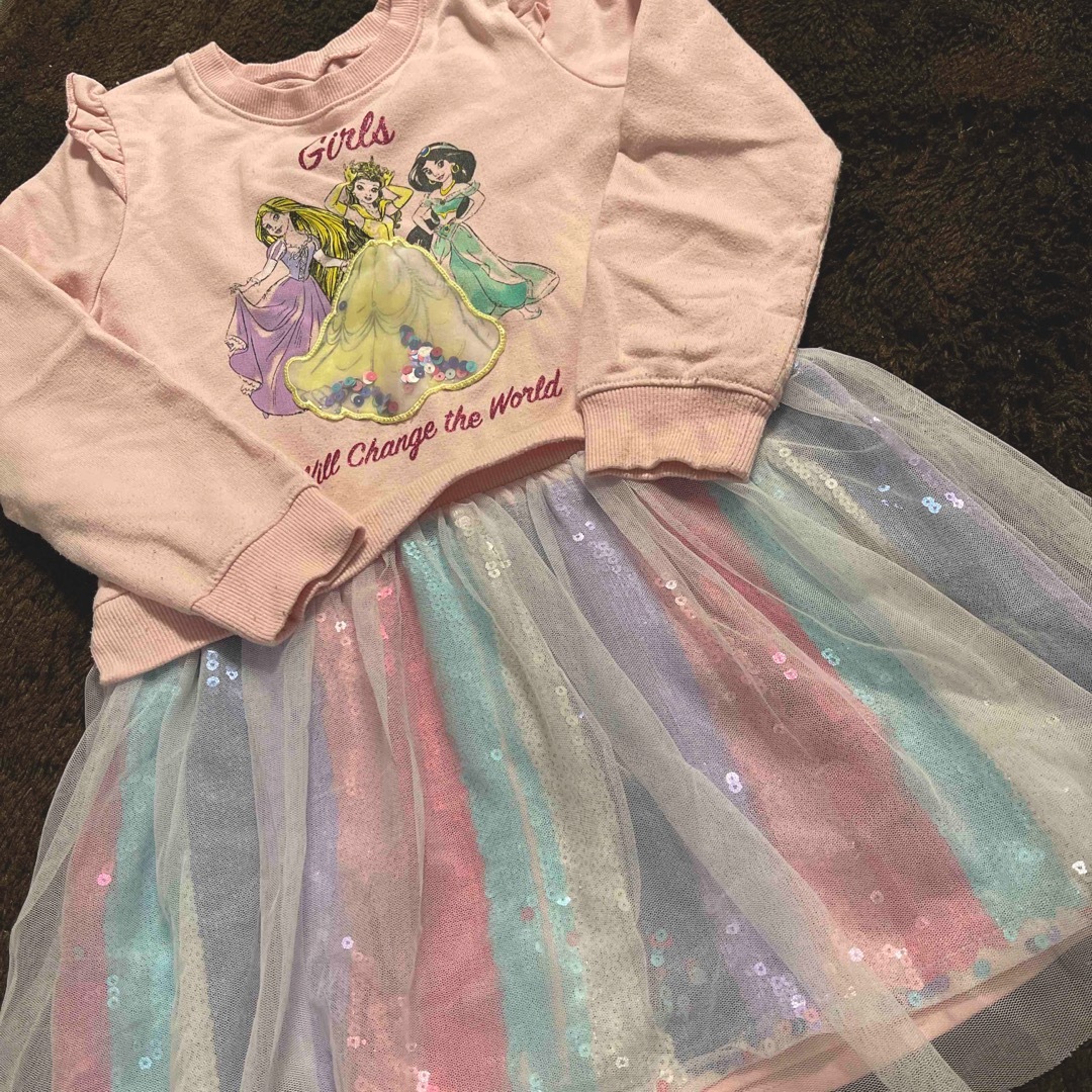 Disney(ディズニー)のディズニープリンセス　ワンピース　120サイズ キッズ/ベビー/マタニティのキッズ服女の子用(90cm~)(ワンピース)の商品写真