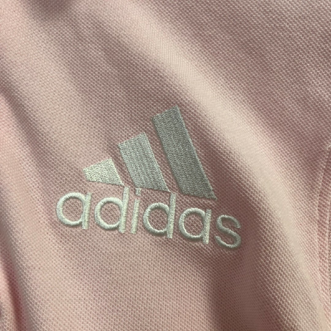 adidas(アディダス)のadidas ロゴ刺繍　ピンク　ポロシャツ　デカロゴ　Mサイズ メンズのトップス(ポロシャツ)の商品写真