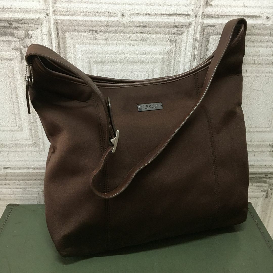 COACH(コーチ)のイタリア製　COACH　コーチ　バッグ　USED レディースのバッグ(ショルダーバッグ)の商品写真