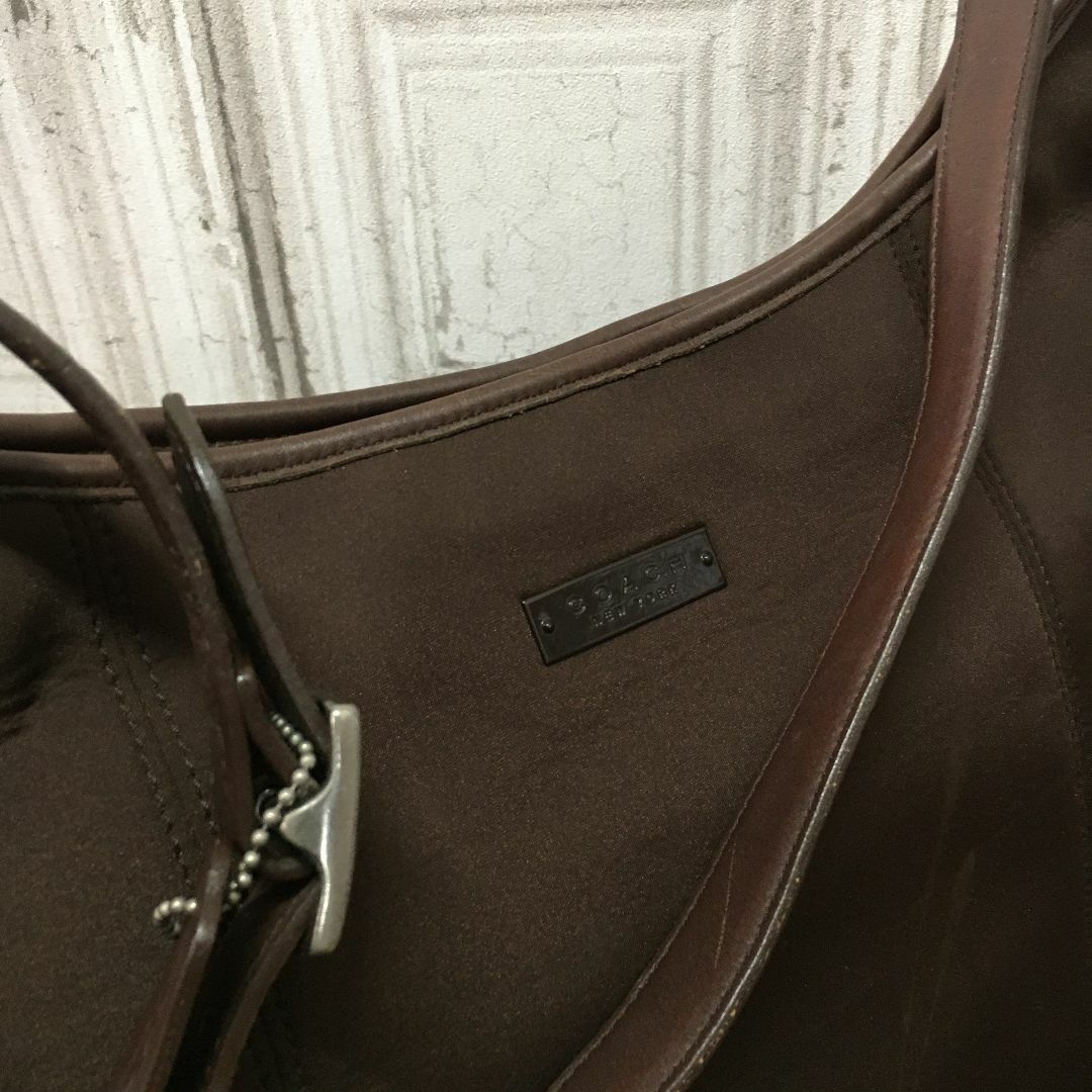 COACH(コーチ)のイタリア製　COACH　コーチ　バッグ　USED レディースのバッグ(ショルダーバッグ)の商品写真