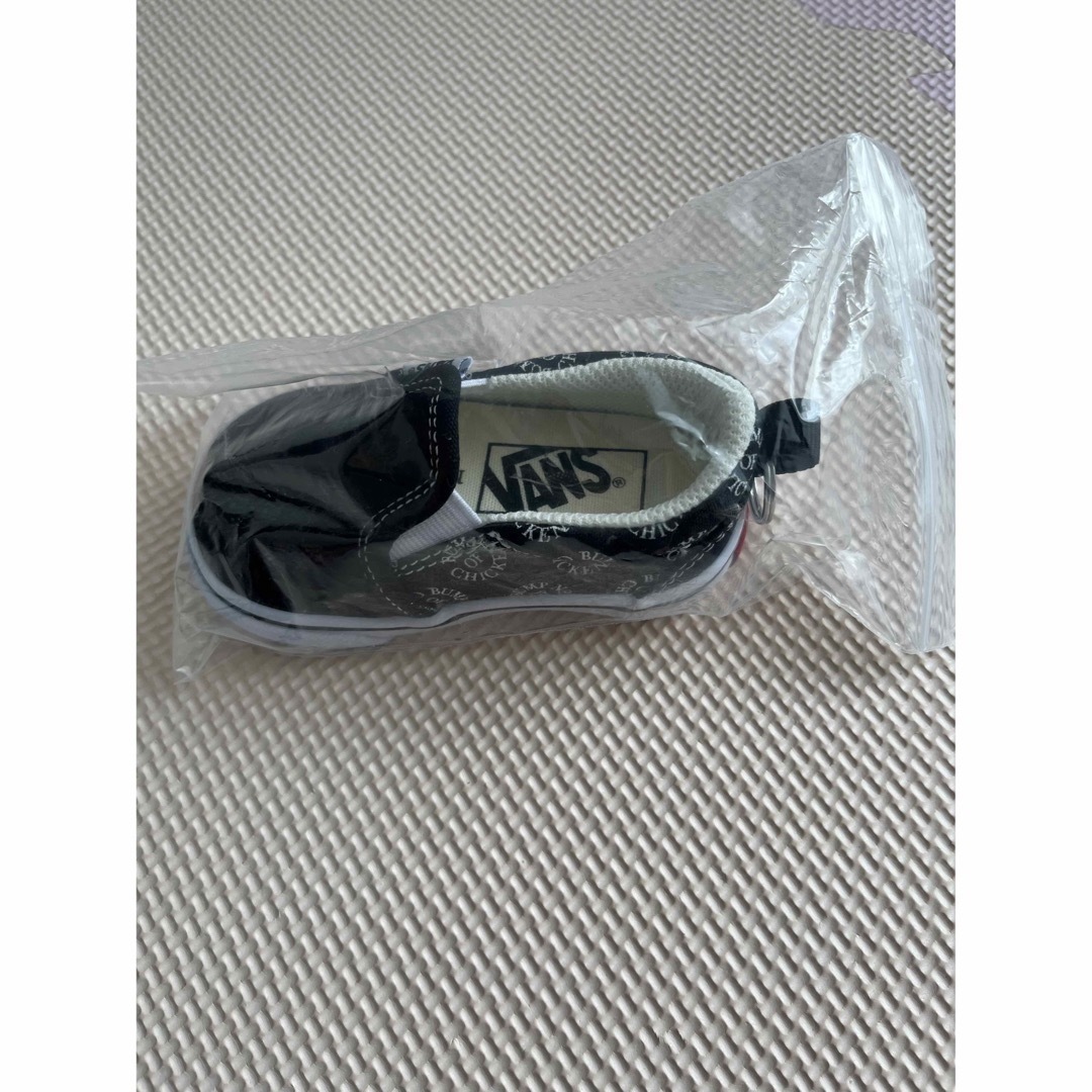 右足 黒 ノベルティ VANS BUMP OF CHICKEN キーホルダー