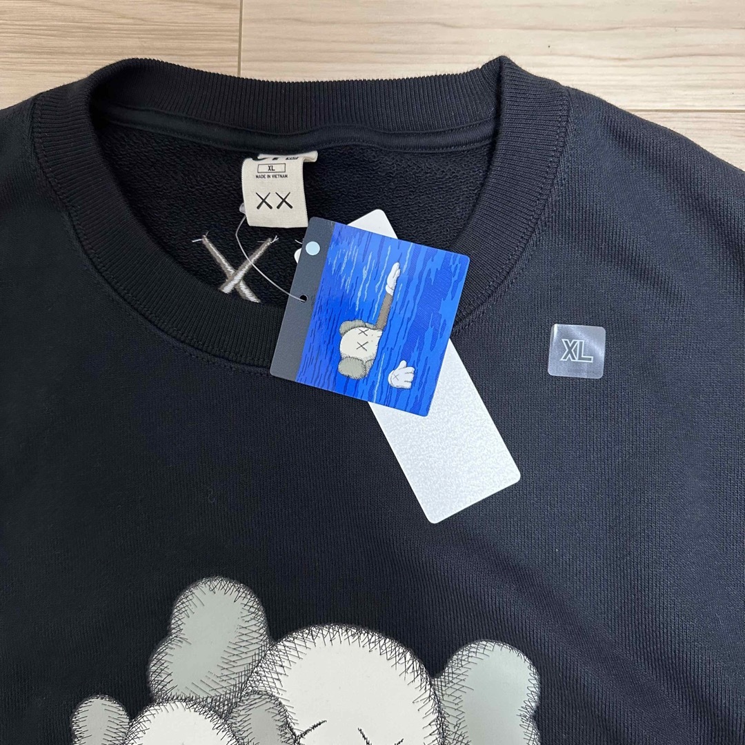 UNIQLO UNIQLO KAWS ユニクロ カウズ クルーネック スウェット XLサイズの通販 by ABC UNIQLOユニクロ KAWS カウズ スウェット XLサイズ