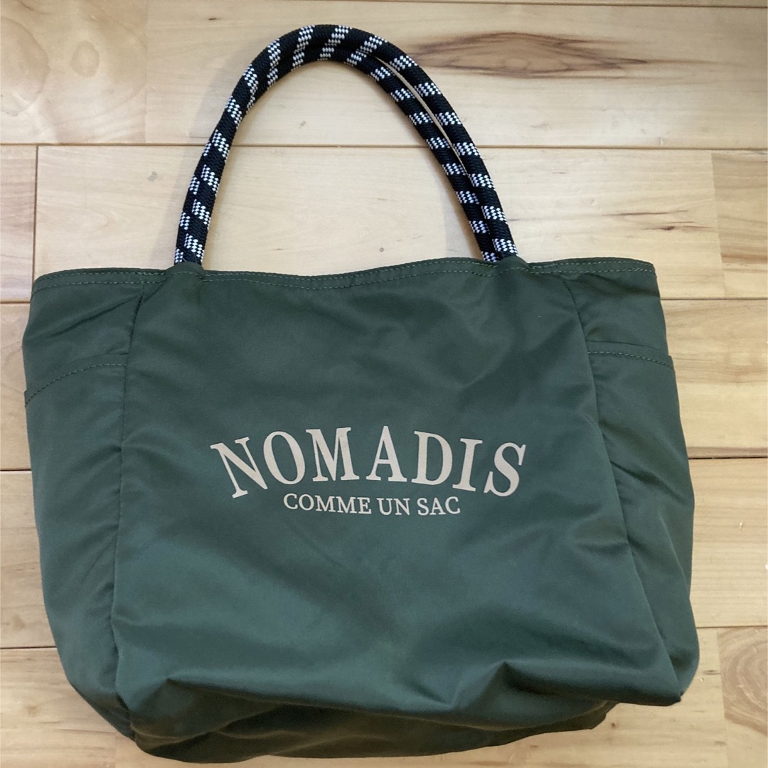 NOMADIS(ノマディス)のNOMADIS トートバッグ　カーキ レディースのバッグ(トートバッグ)の商品写真