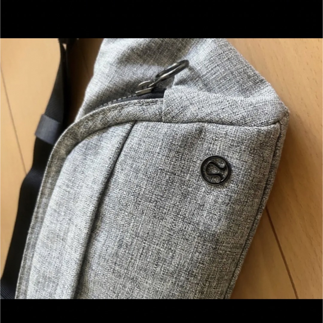 ルルレモン lululemon ボディバッグ 4