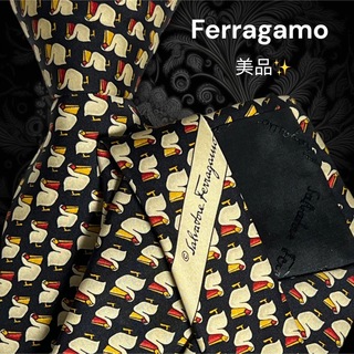 サルヴァトーレフェラガモ(Salvatore Ferragamo)の✨美品✨ Ferragamo イタリア製 ペリカン ブラック(ネクタイ)