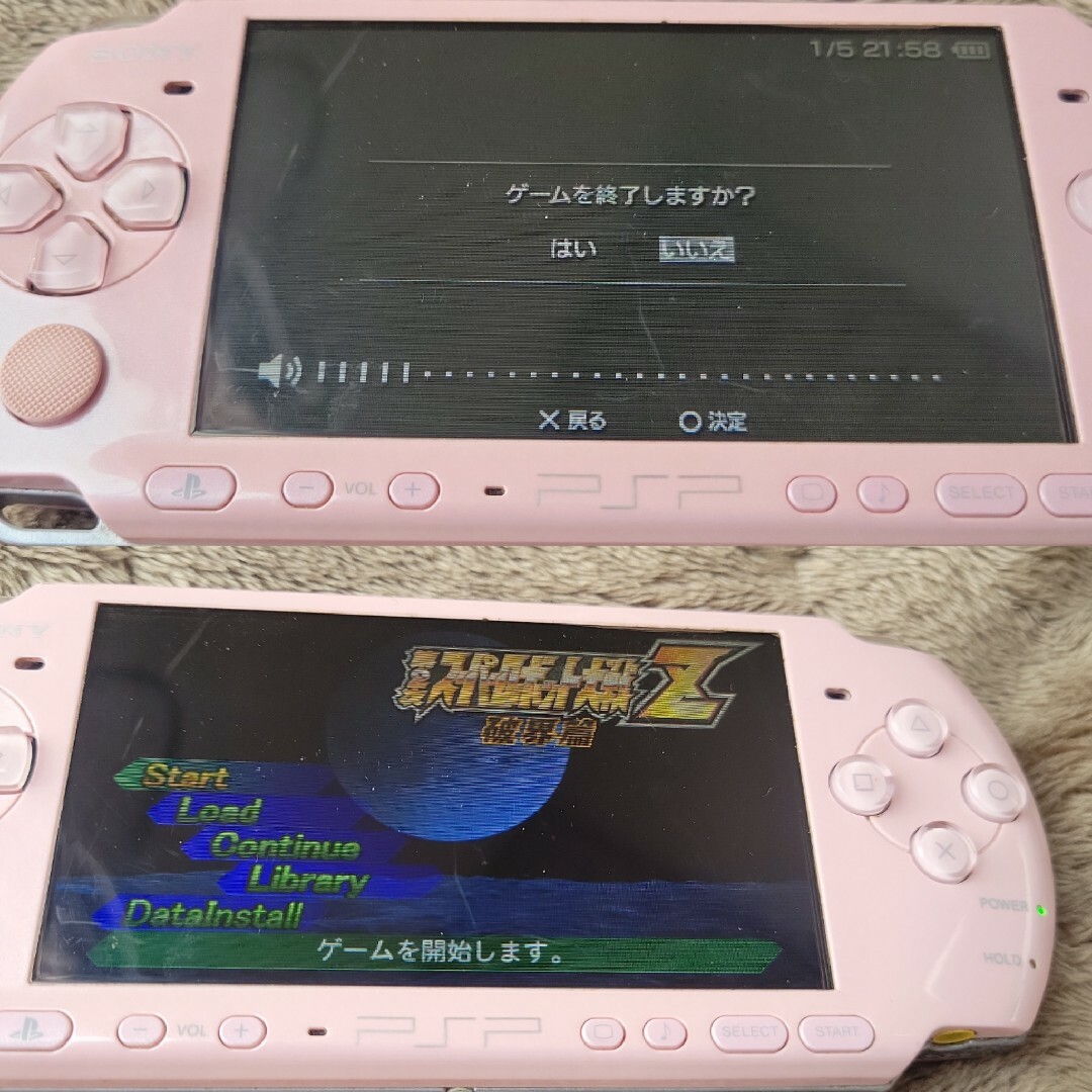 SONY(ソニー)のSONY PSP-3000 ブロッサム ピンク 訳あり 傷あり エンタメ/ホビーのゲームソフト/ゲーム機本体(携帯用ゲーム機本体)の商品写真