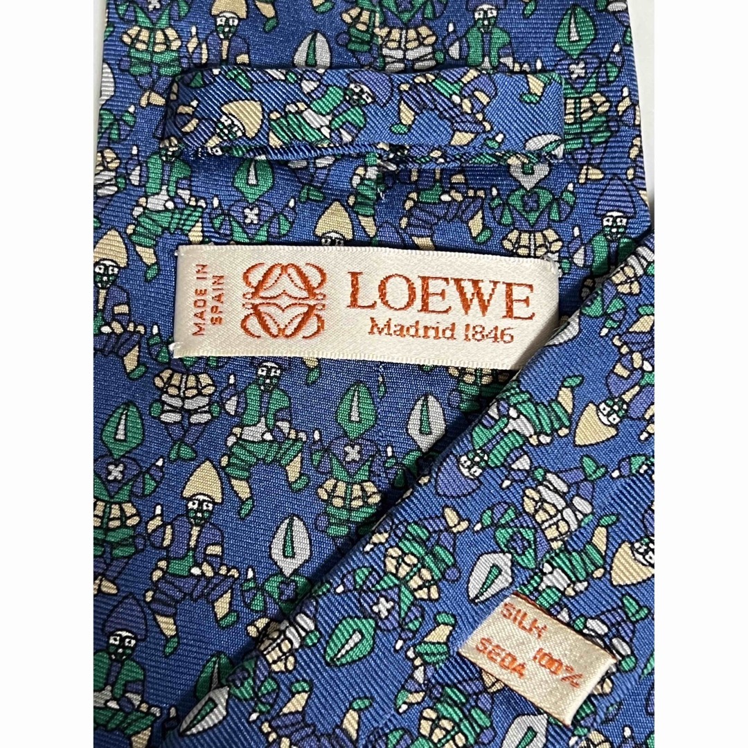 LOEWE(ロエベ)の✨美品✨ LOEWE ロエベ スペイン製 人間 民族 総柄 ブルー系 メンズのファッション小物(ネクタイ)の商品写真