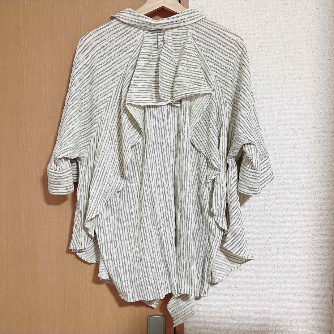 CLANE COTTON CREPE BACK FRILL SHIRT レディースのトップス(シャツ/ブラウス(長袖/七分))の商品写真