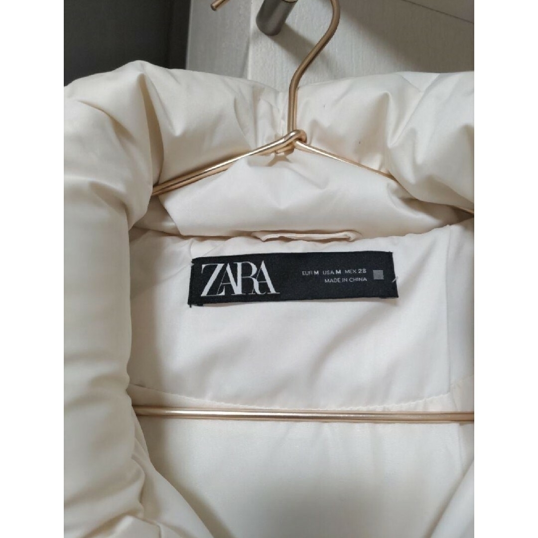 ZARA(ザラ)の本日限定お値下☆ZARA ダウンジャケット レディースのジャケット/アウター(ダウンジャケット)の商品写真