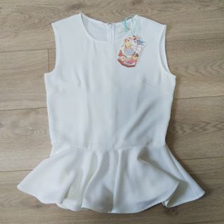 チェスティ(Chesty)のChesty 新品未使用 ノースリーブ(カットソー(半袖/袖なし))