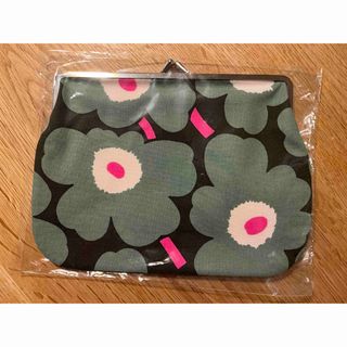 マリメッコ(marimekko)のマリメッコ  がま口　ポーチ　新品未使用(ポーチ)