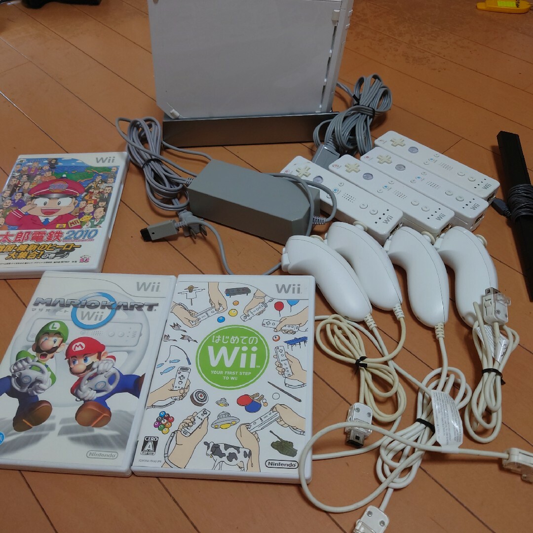 Wii(ウィー) 本体+ソフト3本