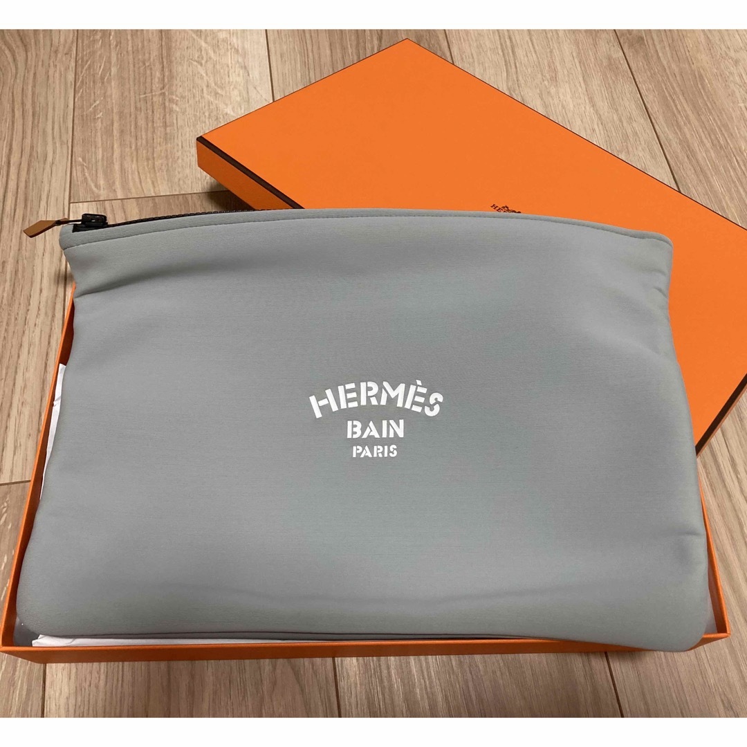 Hermes(エルメス)のHERMES エルメス ネオバン GM グレー ほぼ未使用 クラッチ ポーチ レディースのバッグ(クラッチバッグ)の商品写真
