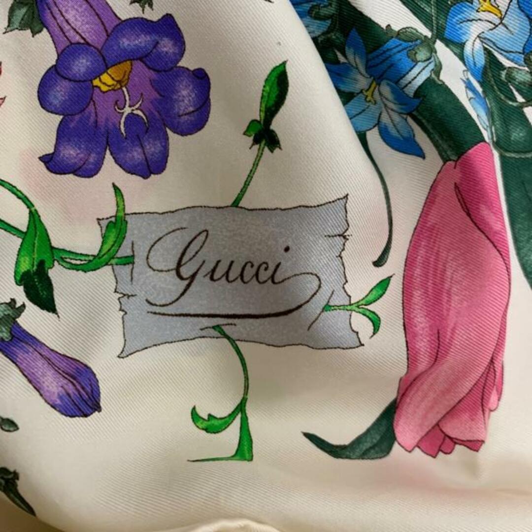 数量は多い GUCCI(グッチ) スカーフ美品 花柄 - バンダナ/スカーフ