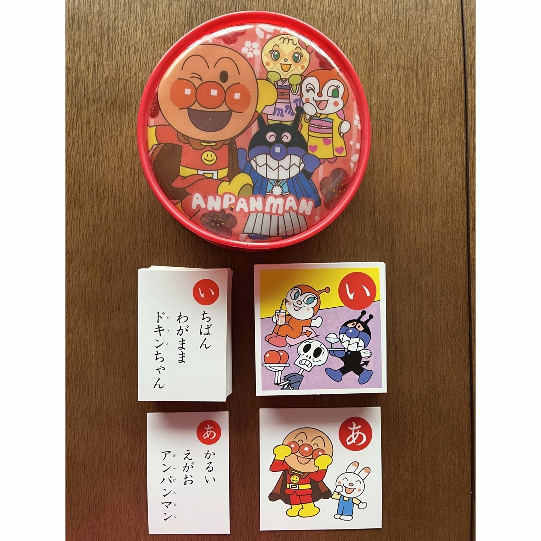 アンパンマン　かるた エンタメ/ホビーのテーブルゲーム/ホビー(カルタ/百人一首)の商品写真