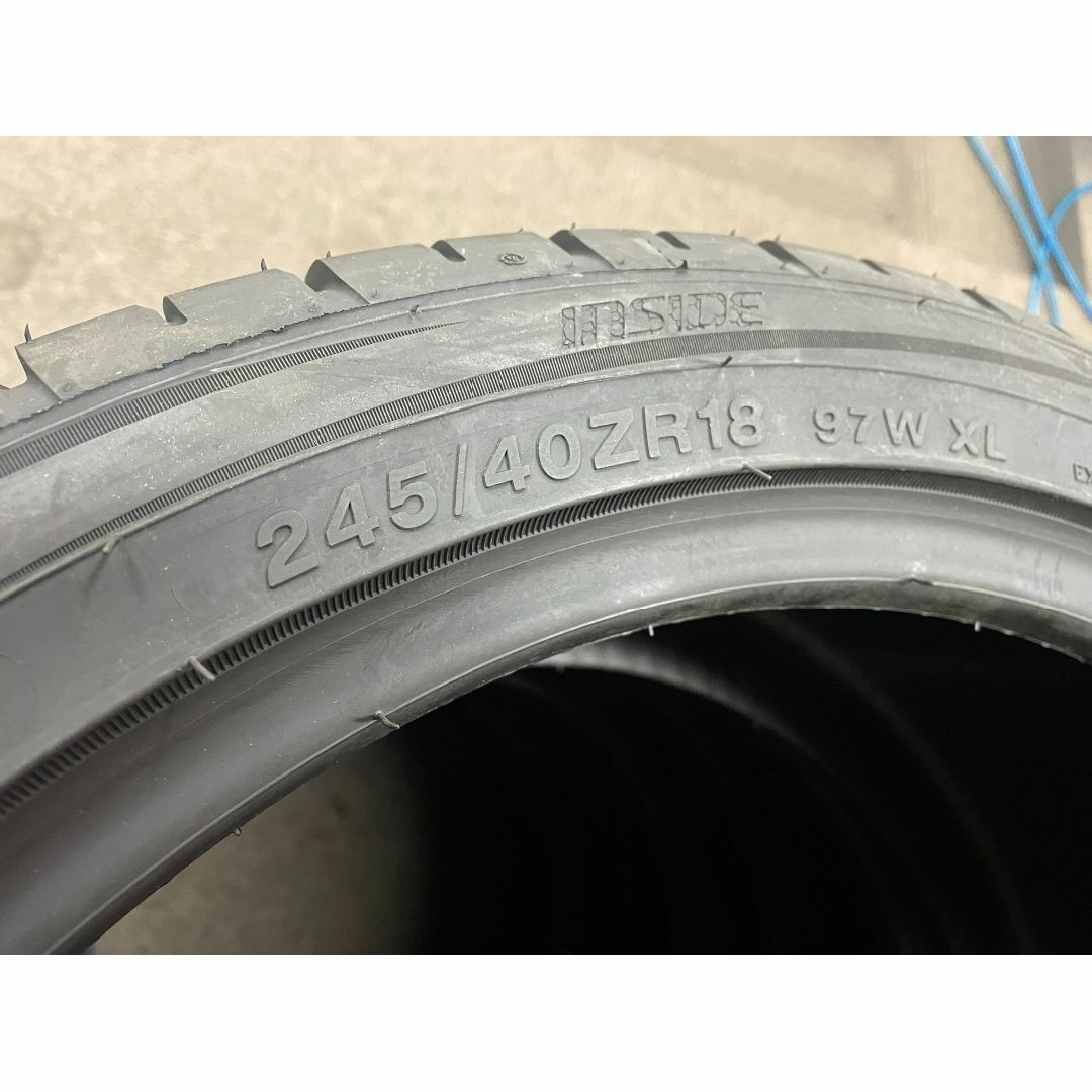 245/40R18 新品未使用 タイヤ 4本セット 送料無料！18インチ-