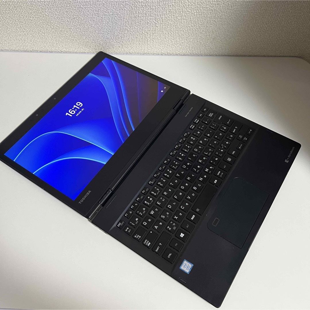 東芝 Dynabook VC72/M 2in1 i5第8世代8/256GB 1