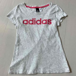 アディダス(adidas)の140 女の子　アディダス　半袖　Tシャツ(Tシャツ/カットソー)