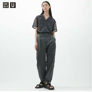 ユニクロ(UNIQLO)のユニクロU タックジョガーパンツ ダークグレー 64(カジュアルパンツ)