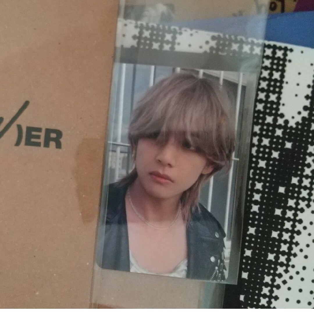BTS V テヒョン テテ Layover JPFC 限定 特典 トレカ 日本の通販 by ぇ