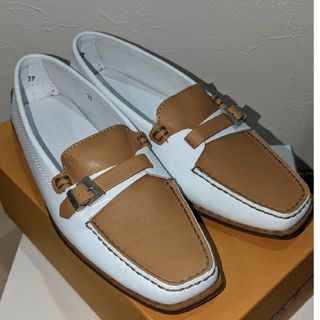 TOD'S トッズ ローファー ホワイト コンビ(スリッポン/モカシン)