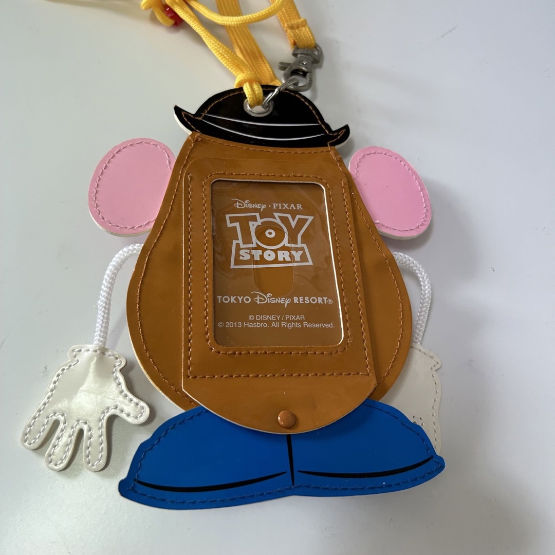 Disney(ディズニー)のディズニー チケットホルダー パスケース エンタメ/ホビーのおもちゃ/ぬいぐるみ(キャラクターグッズ)の商品写真