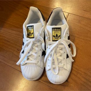 アディダス(adidas)のadidas スニーカー(スニーカー)