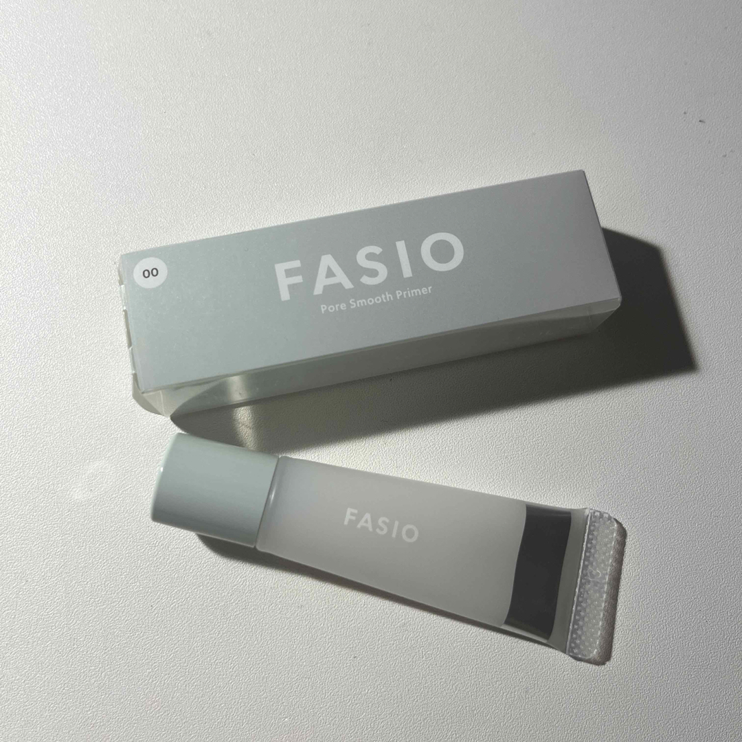 KOSE(コーセー)のFASIO ファシオ ポア スムース プライマー 00 コスメ/美容のベースメイク/化粧品(化粧下地)の商品写真