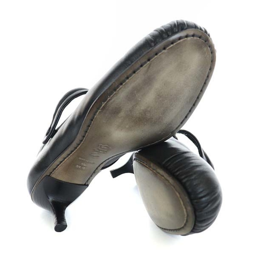 mina perhonen(ミナペルホネン)のミナペルホネン Lisa パンプス ストラップ ラウンドトゥ 24.5cm 黒 レディースの靴/シューズ(ハイヒール/パンプス)の商品写真