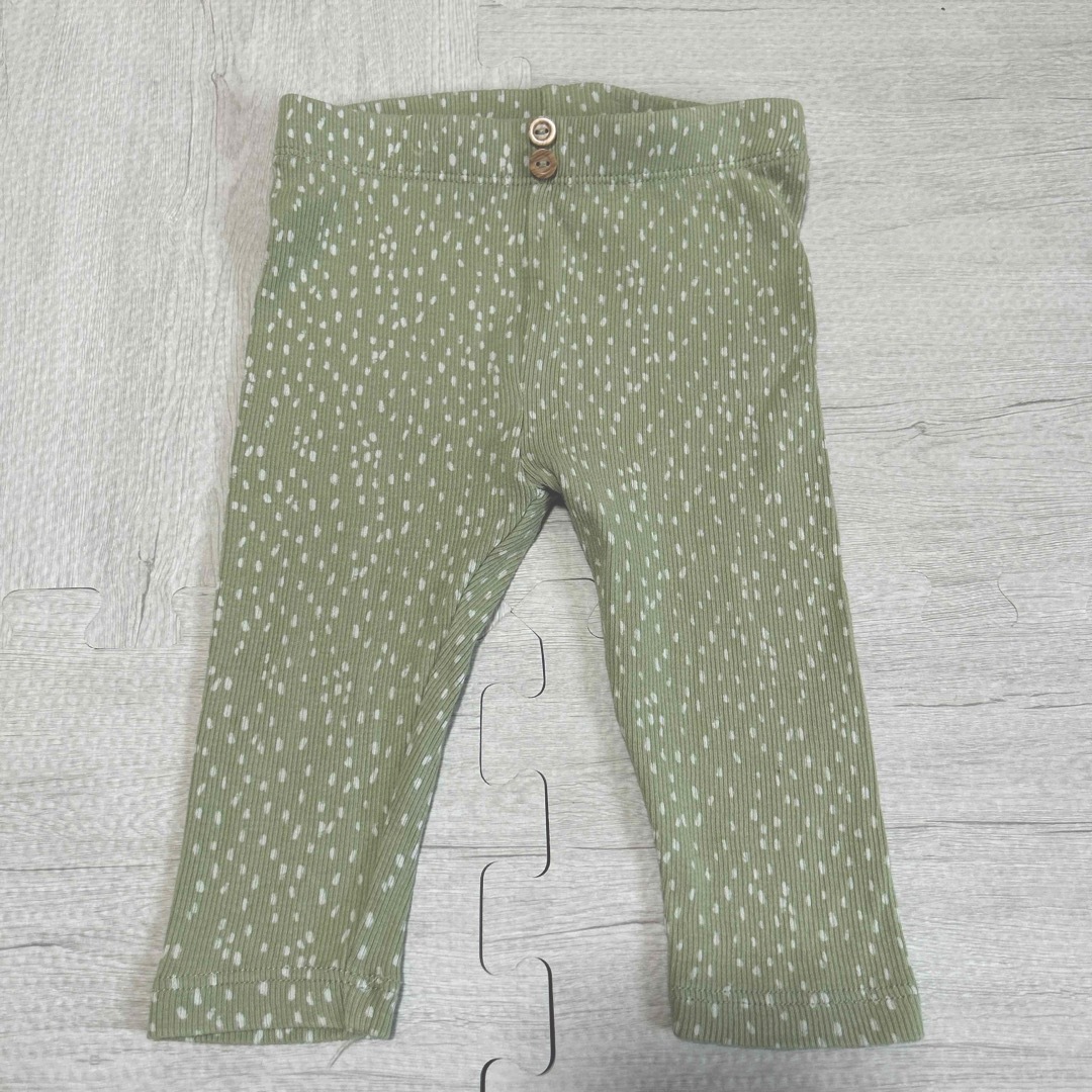 H&M(エイチアンドエム)のh&m baby レギンス　6m キッズ/ベビー/マタニティのベビー服(~85cm)(パンツ)の商品写真
