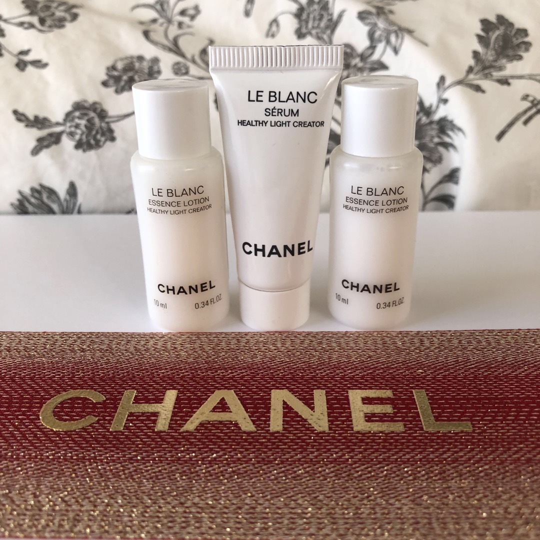 CHANEL LE Blanc Essence Lotion Heathy Light Creator 10ml