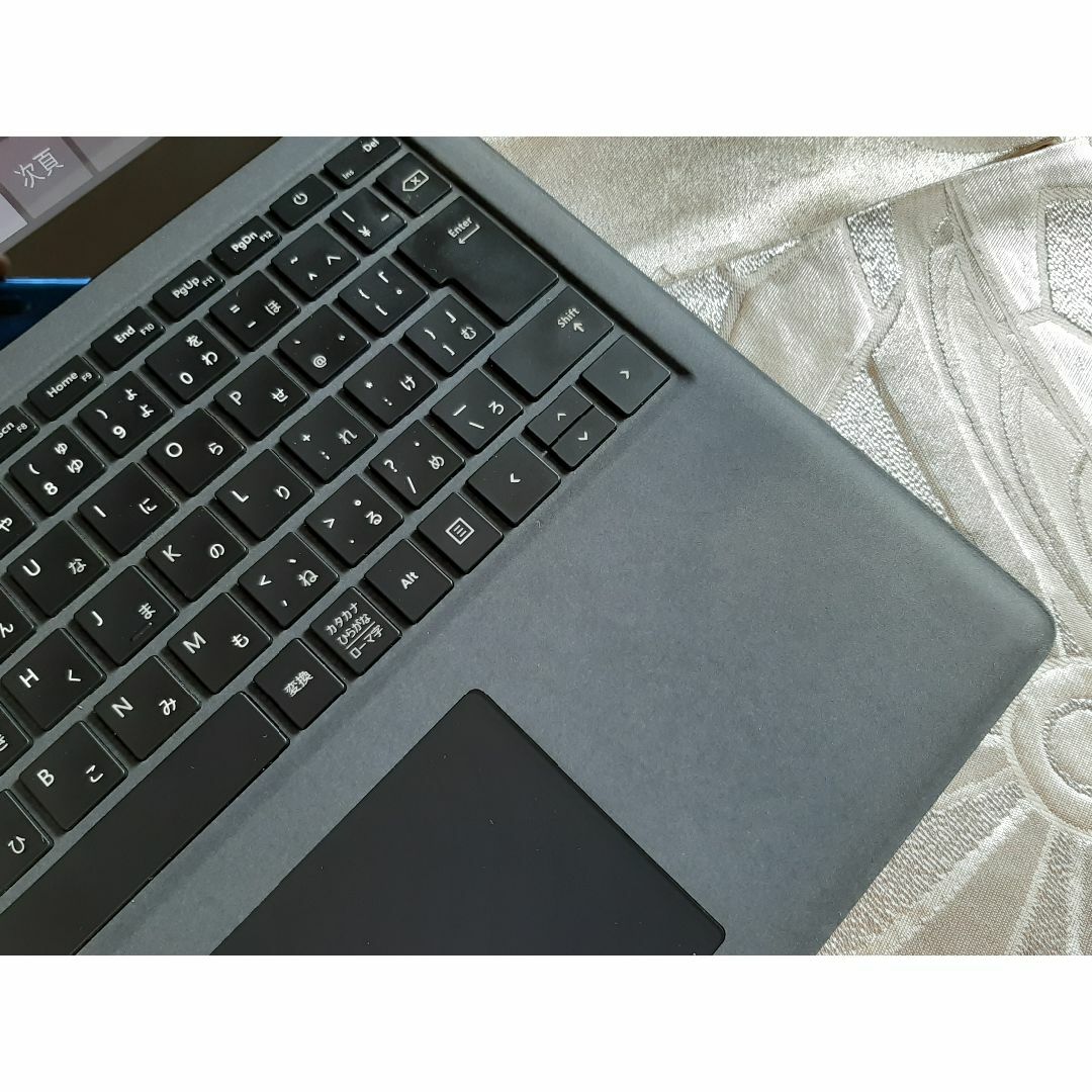 Surface Laptop2 8世代 i7 8650U 256GB/SSD 8 3