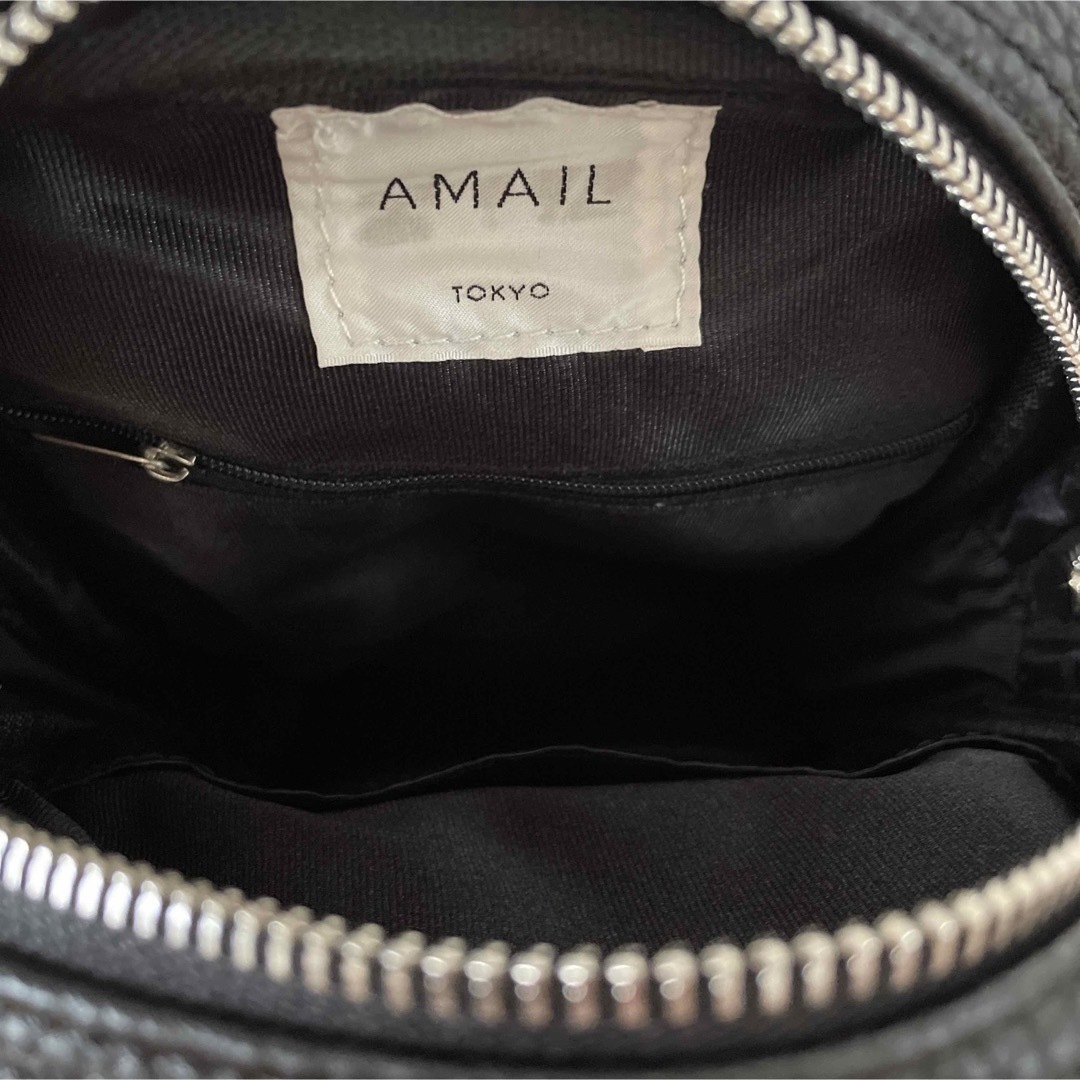 AMAIL(アマイル)のおこめ様専用AMAIL  アマイルボディバッグ　ショルダーバッグ　新品・未使用品 レディースのバッグ(ショルダーバッグ)の商品写真