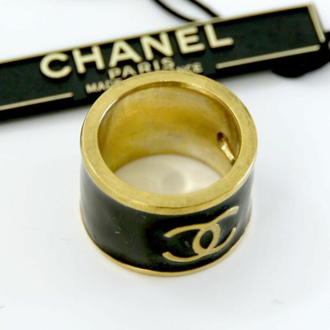 CHANEL(シャネル)のCHANEL シャネル 指輪 ハート ココマーク ・箱付　約12号 レディースのアクセサリー(リング(指輪))の商品写真