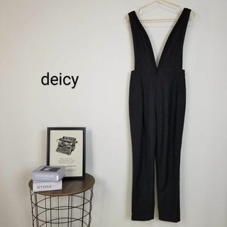 デイシー(deicy)のdeicyピンストライプ柄タック入りサロペットパンツ0チャコールグレー黒(サロペット/オーバーオール)