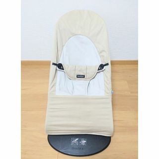 ベビービョルン(BABYBJORN)のなつ様専用　ベビービョルン バウンサー バランスソフト コットン カーキ(ベビーベッド)