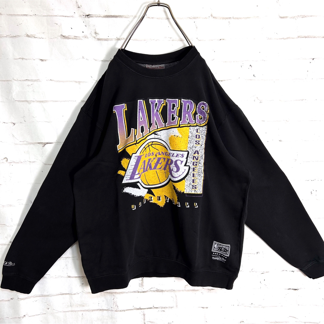 新品 未使用 !! NBA レイカーズ ビッグサイズ 刺繍ロゴ スウェット-