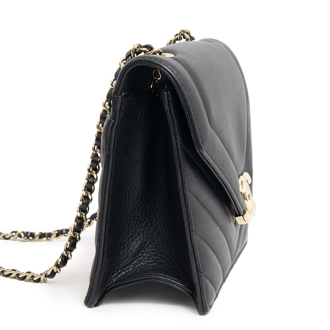 CHANEL - シャネル シェブロン Vステッチ ココマーク チェーン
